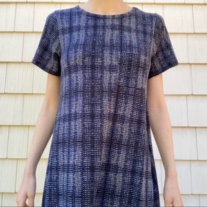 Lularoe Gray Pattern High Low Dress Short Sleeve